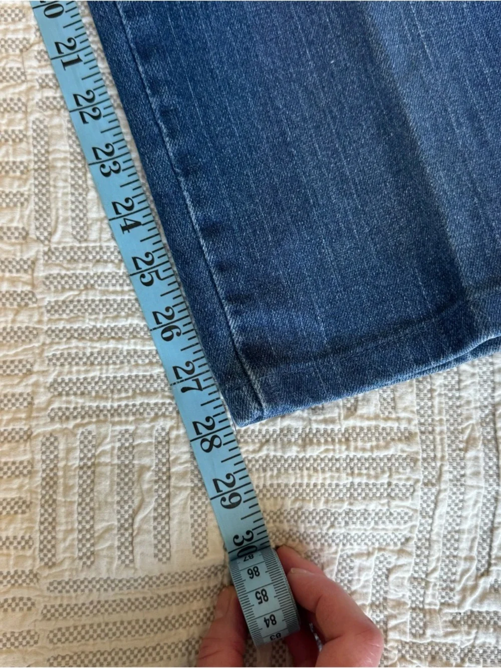 Lee Women’s Size 12 Long - On Waist - Straight Leg Jeans - Classic Blue Denim - Picture 11 of 11